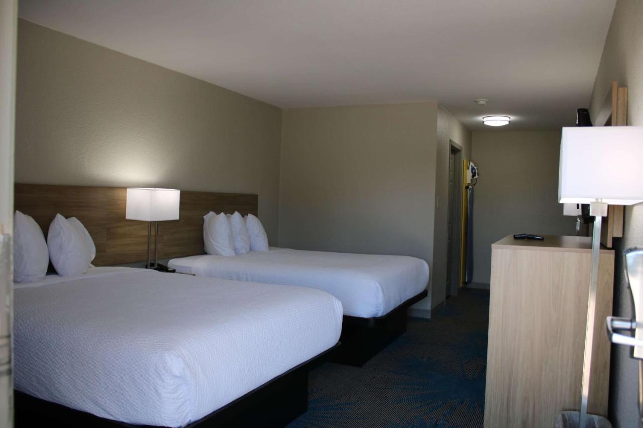 Days Inn By Wyndham Waco University Area Zewnętrze zdjęcie